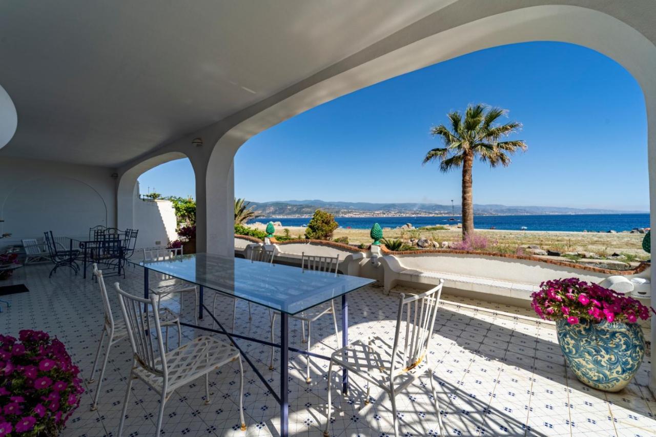 Casa Azzurra Lejlighed Messina Eksteriør billede